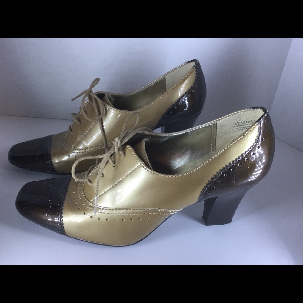 Anne Klein Size 6 High Heels